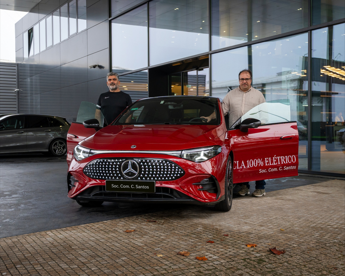 Luís Barral / Luís Grave em Mercedes-Benz CLA 250+ Eléctrico